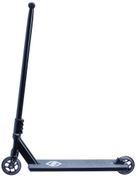 Striker Gravis Pro skrejritenis Medium Melns