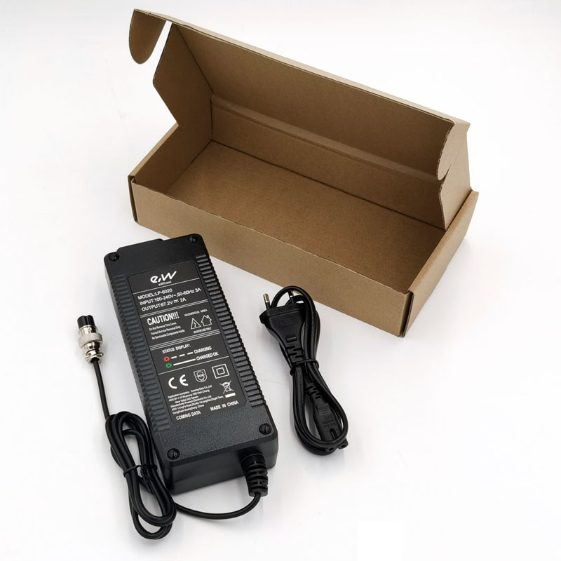 Cargador premium 60V2A conector GX16