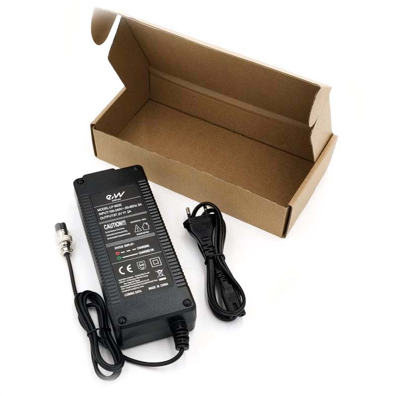 Cargador premium 60V2A conector GX16