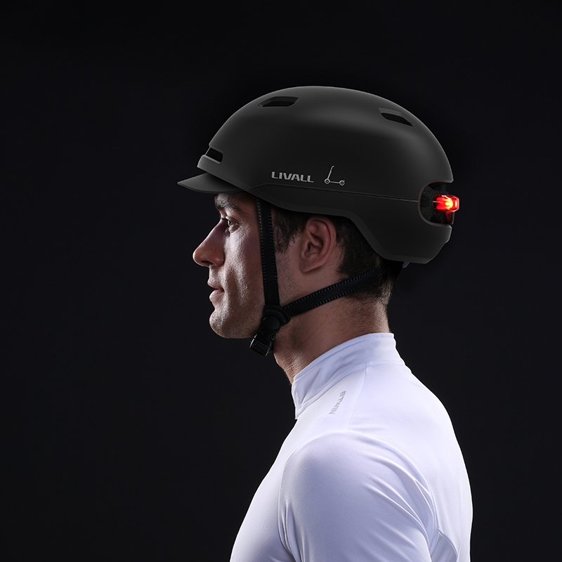 Casco Livall modelo C21