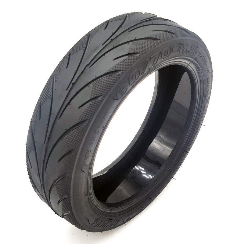 INNOVA Segway Ninebot Max tubeless tyre 60/70-6.5 with GEL (replacement)
